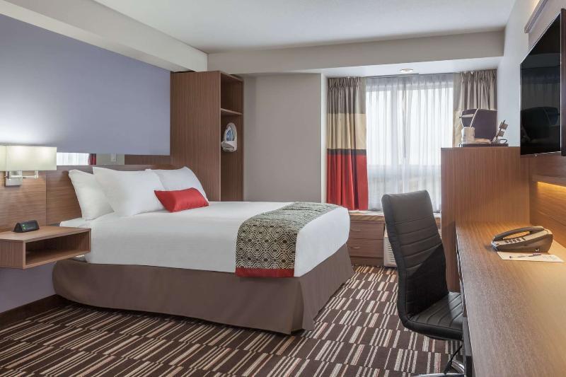 Microtel Inn & Suites By Wyndham Oyster Bay Ladysmith Luaran gambar