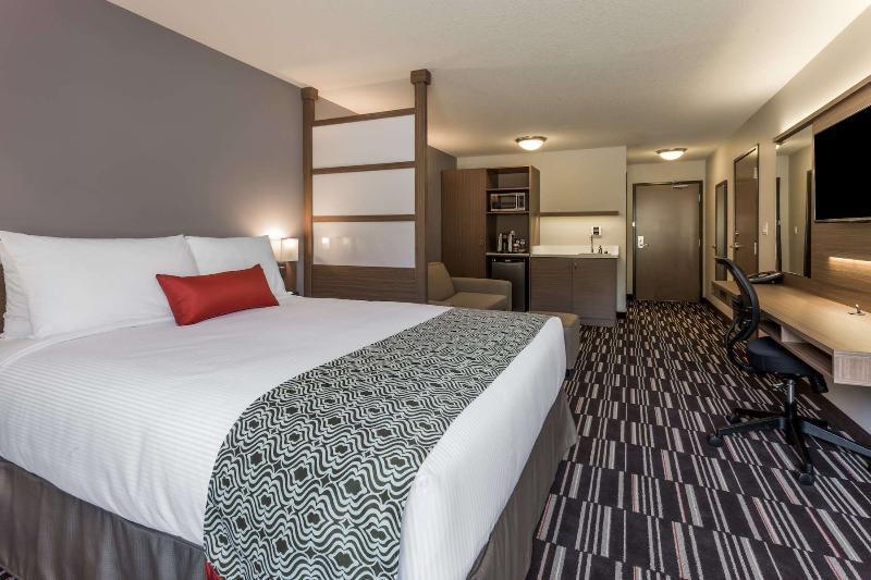 Microtel Inn & Suites By Wyndham Oyster Bay Ladysmith Luaran gambar