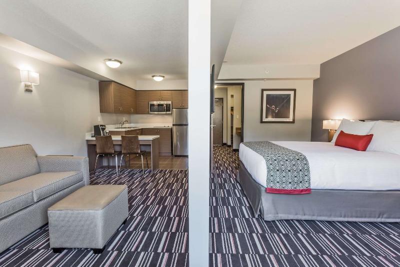 Microtel Inn & Suites By Wyndham Oyster Bay Ladysmith Luaran gambar