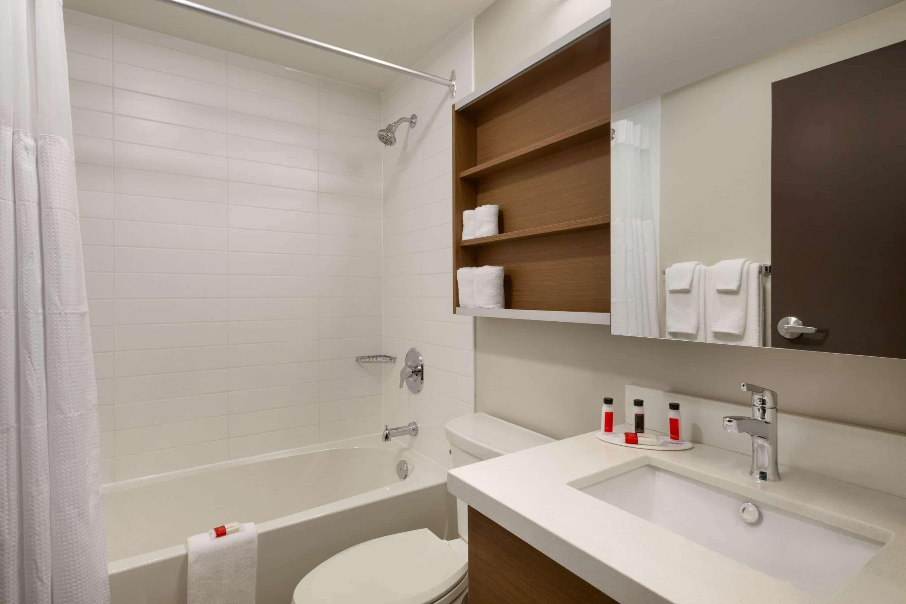 Microtel Inn & Suites By Wyndham Oyster Bay Ladysmith Luaran gambar
